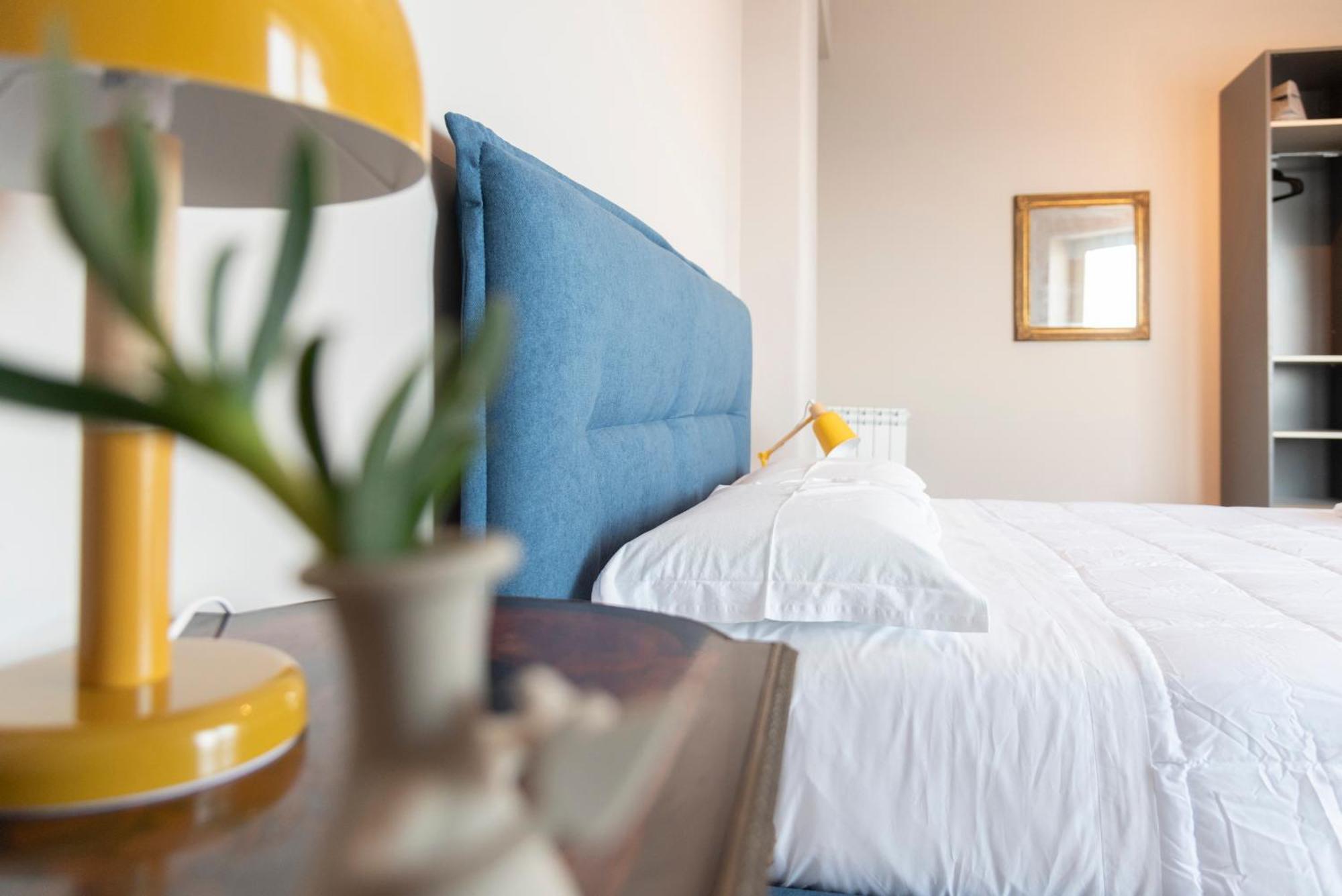 Martiri Home Катания Экстерьер фото