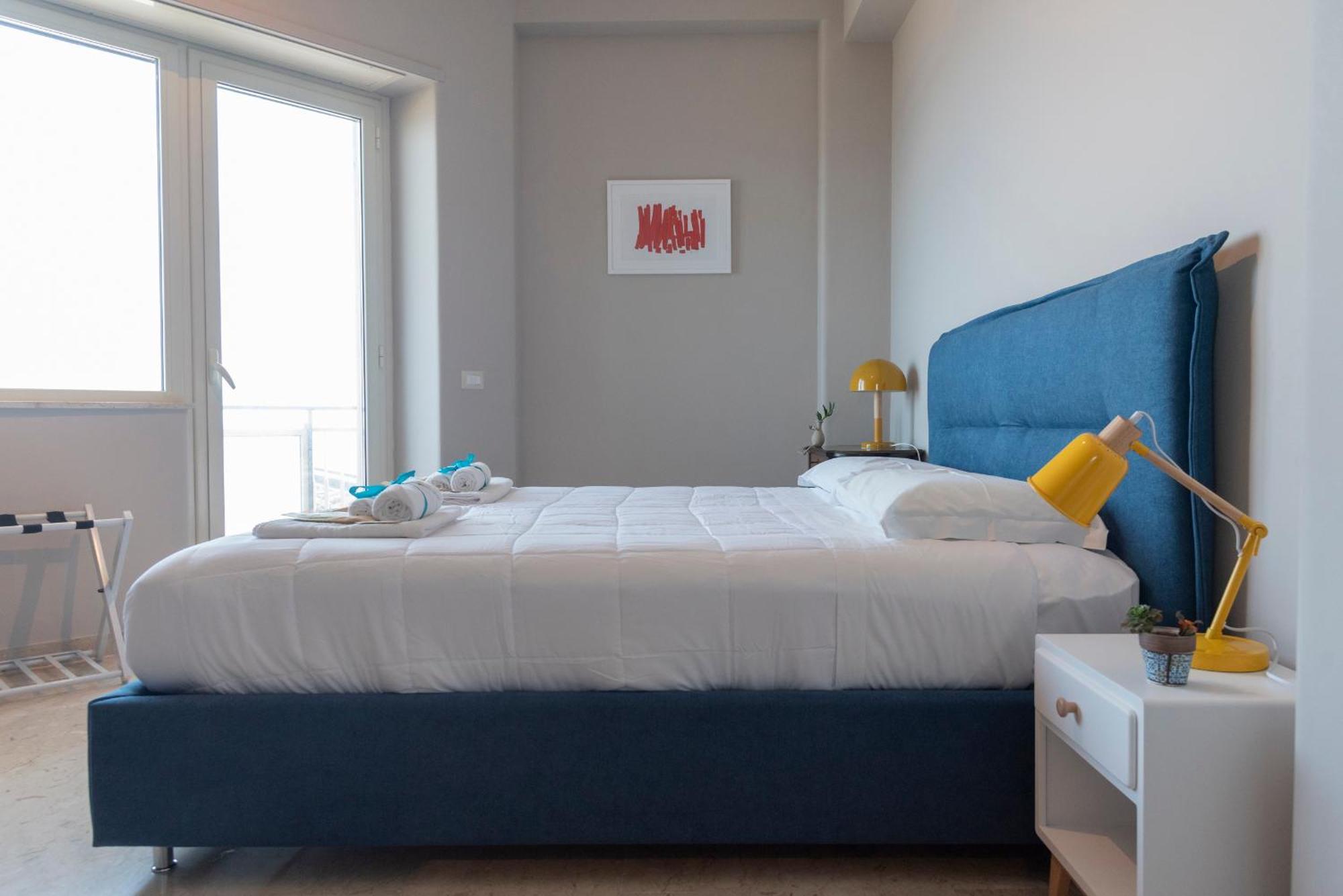 Martiri Home Катания Экстерьер фото