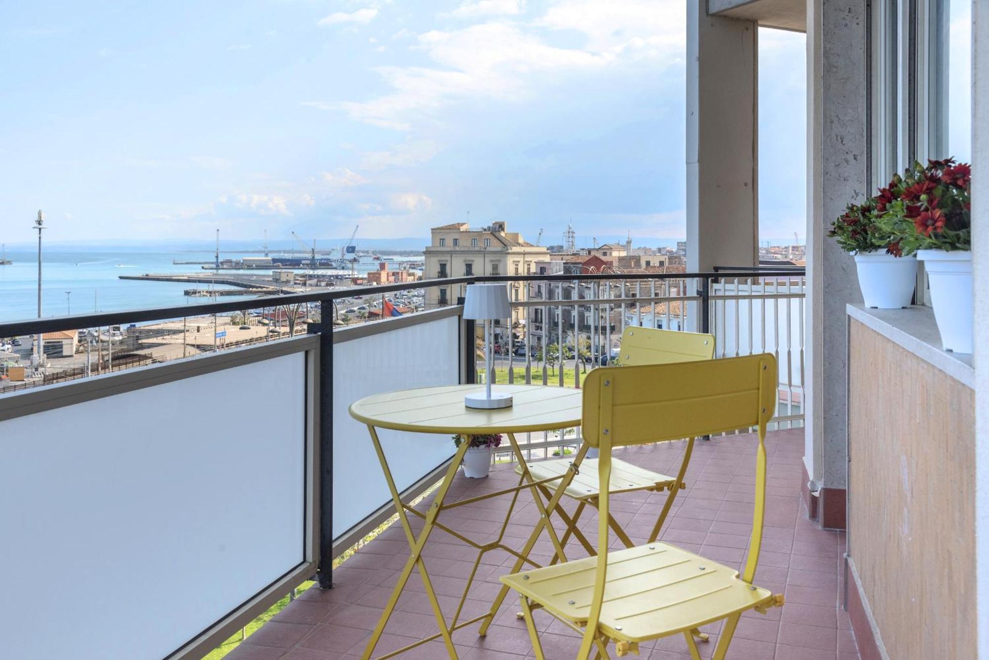Martiri Home Катания Экстерьер фото
